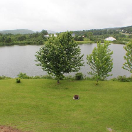 Manoir Des Lacs Lac Baker Extérieur photo